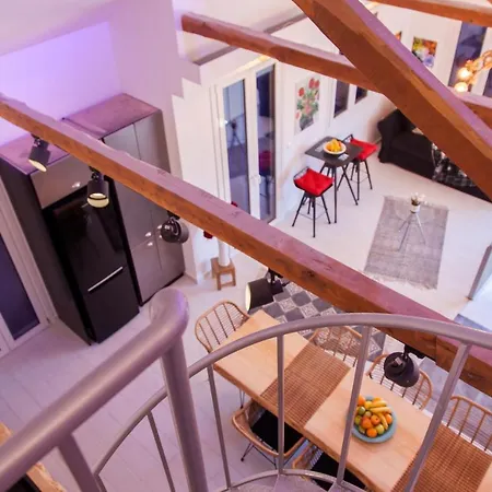Naluna Boutique - Penthouse Apartamento Lefkáda