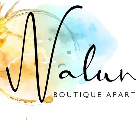 Naluna Boutique - Penthouse Apartamento Lefkáda