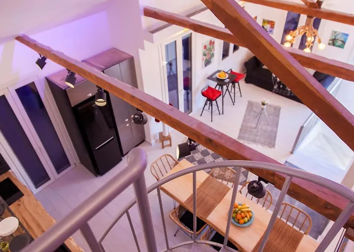 Naluna Boutique - Penthouse Apartamento Lefkáda