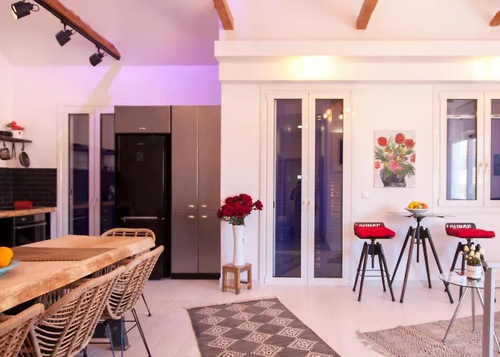 Naluna Boutique - Penthouse